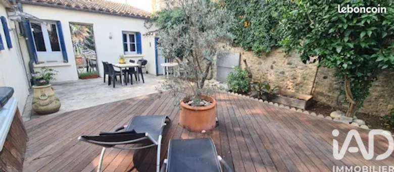 Maison 8 pièces 189 m² · à Saint-Jean-Pla-de-Corts · 189 m² · 335 000 €