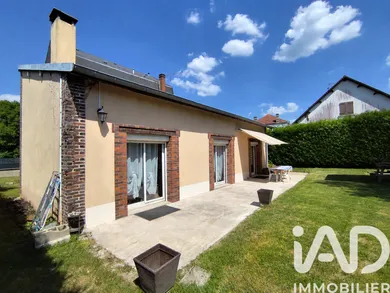 Maison à Mailly-le-Camp (10230)