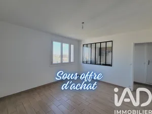 Apartment in Courbevoie (92400)
