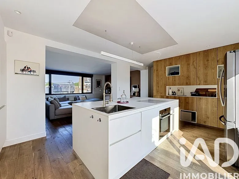 Maison 5 pièces 220 m² · à La Chapelle-d'Armentières · 220 m² · 455 000 €