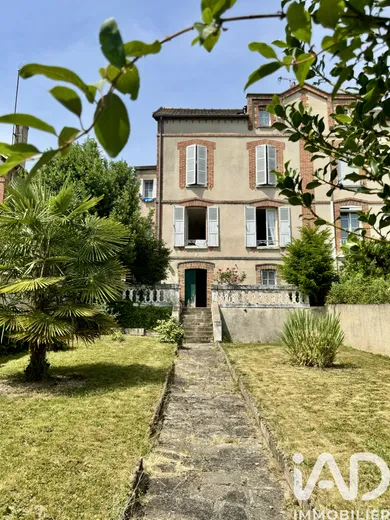 Maison de ville à Pont-sur-Yonne (89140)