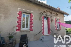 Maison de ville à Saint-Priest-Taurion (87480)