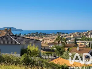 Land in Carqueiranne (83320)