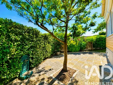 Maison à Roquebrune-sur-Argens (83520)