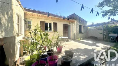 Maison traditionnelle à Bollène (84500)