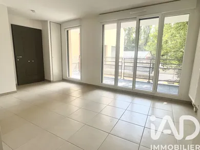 Duplex à Valmondois (95760)