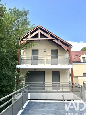 Duplex à Valmondois (95760)