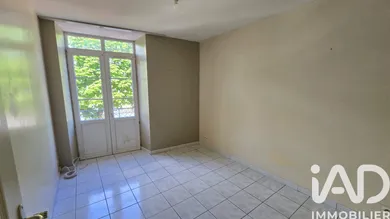 Apartment in Terrasson-Lavilledieu (24120)