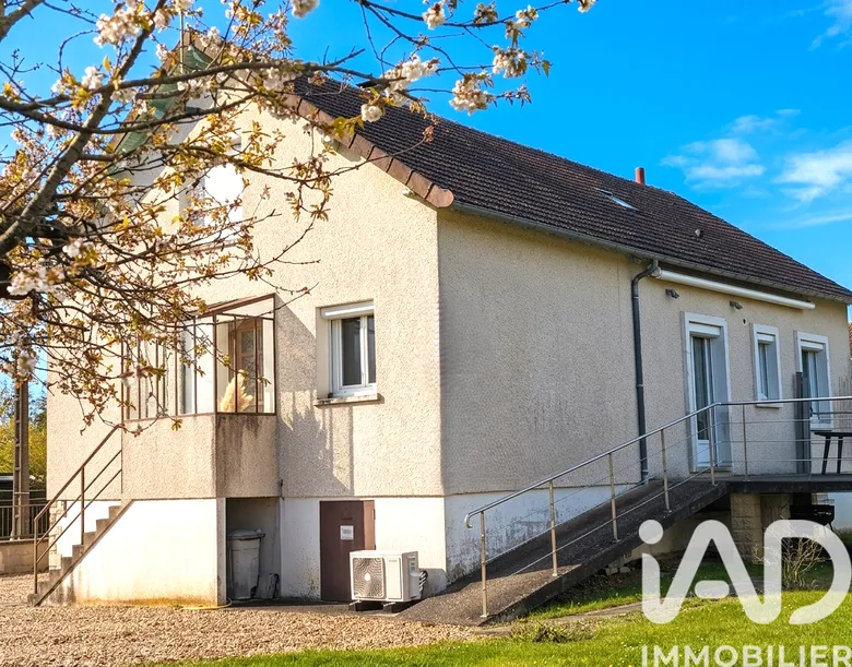 Maison 6 pièces 123 m² · à Gien · 123 m² · 181 000 €