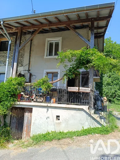 Maison de village à Villard-Léger (73390)