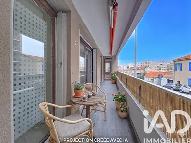 Apartment in Marseille (13004)