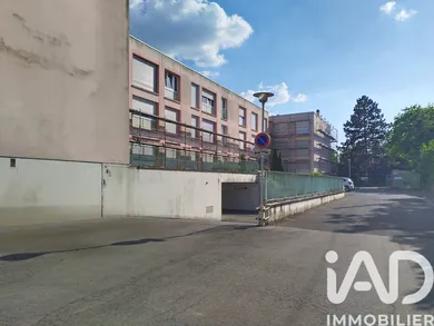 Parking in Metz (57070)