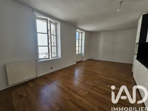 Apartment in Nantes (44100)