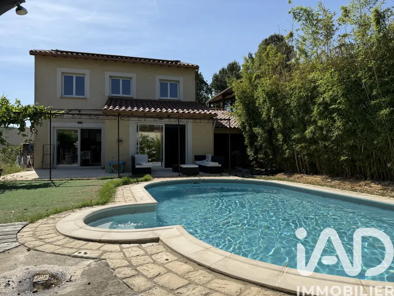 Maison 5 pièces 136 m² · à Péret · 136 m² · 335 000 €