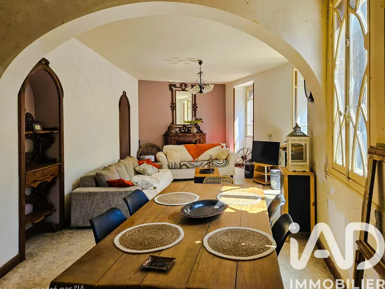 Maison 6 pièces 149 m² · à Saint-Constant · 149 m² · 55 000 €