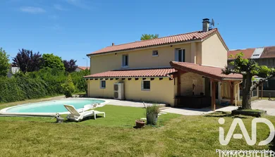 House in Mornand-en-Forez (42600)