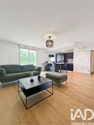 Appartement à Saint-Hilaire-Saint-Mesmin (45160)
