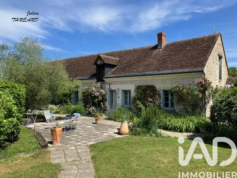 Maison 5 pièces 140 m² · à Manthelan · 140 m² · 185 000 €