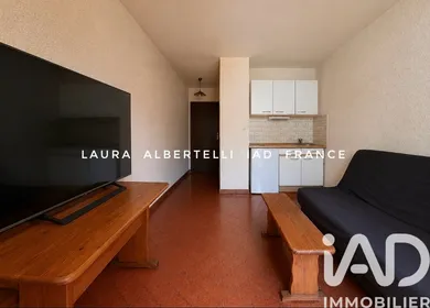 Apartment in Saint-Mandrier-sur-Mer (83430)