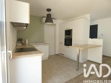 Detached house in Niort (79000)