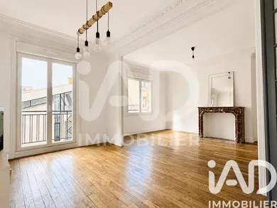 Apartment in Lille (59000)