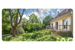 House in Orgeval (78630)