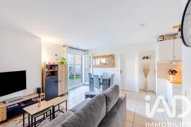Apartment in Saint-Ouen-l'Aumône (95310)