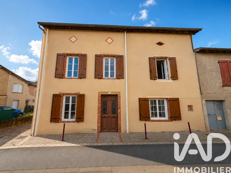 Maison 5 pièces 163 m² · à Lagrave · 163 m² · 167 500 €