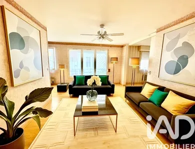 Appartement à Épernay (51200)