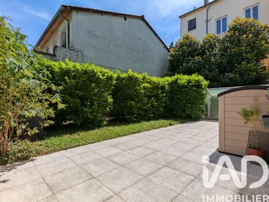Apartment in Lyon (69009)