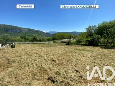 Building plot in Brens (01300)