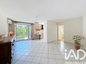 Apartment in Tassin-la-Demi-Lune (69160)