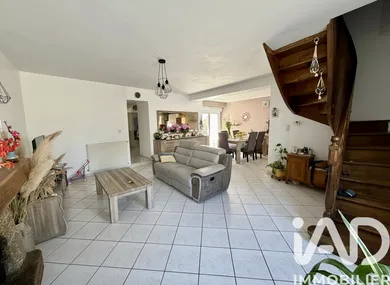 Townhouse in Saint-Nicolas-de-Redon (44460)