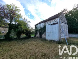 Grange à Vallery (89150)