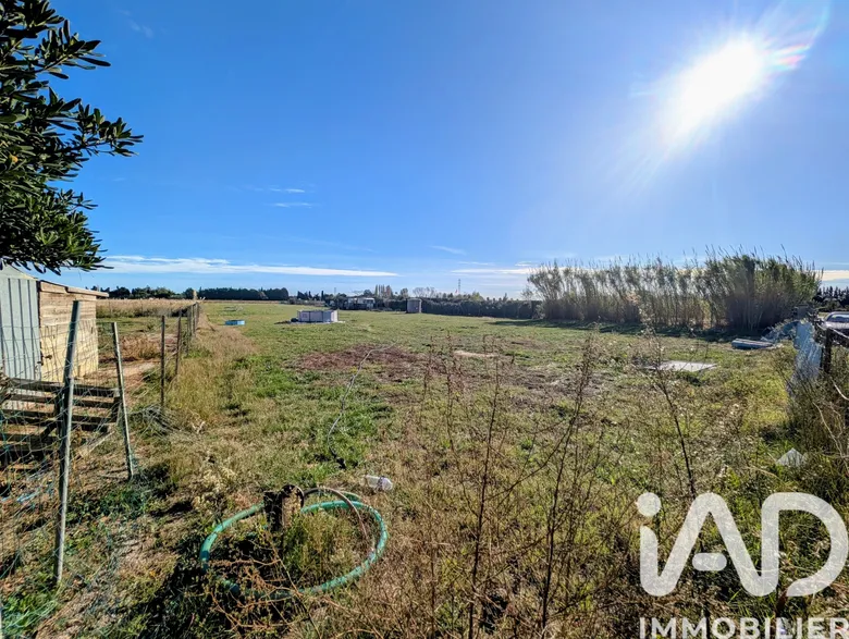 Terrain 5250 m² · à Saint-Hippolyte · 24 000 €