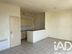 Apartment in Ancy-le-Franc (89160)