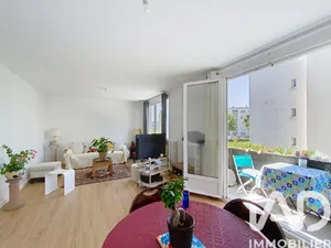 Apartment in Garches (92380)