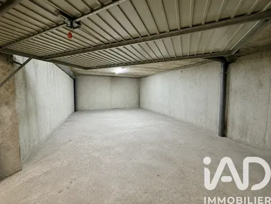 Garage in Canet-en-Roussillon (66140)