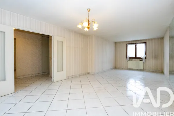Maison à Villeneuve-Saint-Georges (94190) photo 2