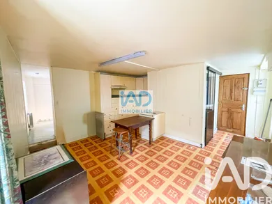 Appartement à La Ville-du-Bois (91620)
