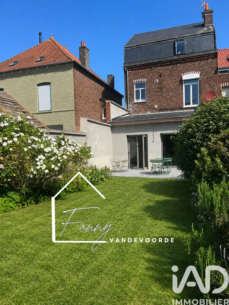 Maison 7 pièces 161 m² · à Aire-sur-la-Lys · 161 m² · 255 000 €