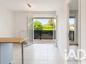 Apartment in Le Haillan (33185)