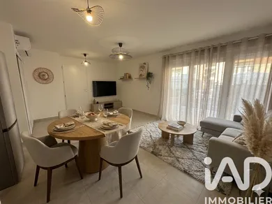 Apartment in Rodilhan (30230)