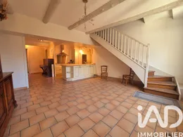 Building in Beaucaire (30300)