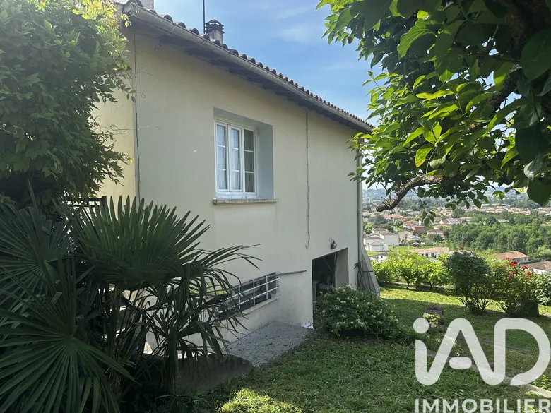 Maison 4 pièces 106 m² · à Villeneuve-sur-Lot · 106 m² · 112 000 €