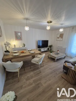 Appartement à Pernes-les-Fontaines (84210)