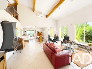Maison d'architecte à Bruguières (31150)