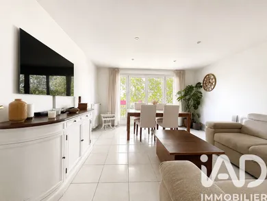 Apartment in Taverny (95150)