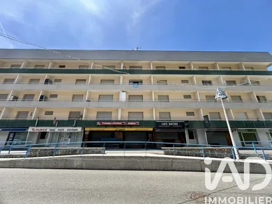 Apartment in Eaux-Bonnes (64440)