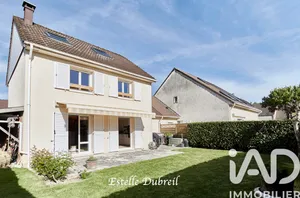 Maison à Montigny-le-Bretonneux (78180)